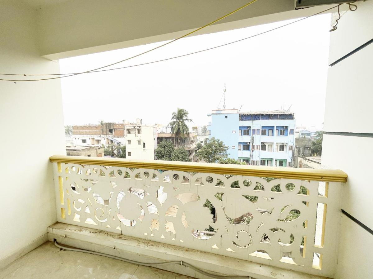 פורי Shree Ganesh Hotel מראה חיצוני תמונה