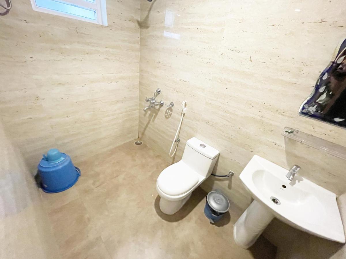 פורי Shree Ganesh Hotel מראה חיצוני תמונה
