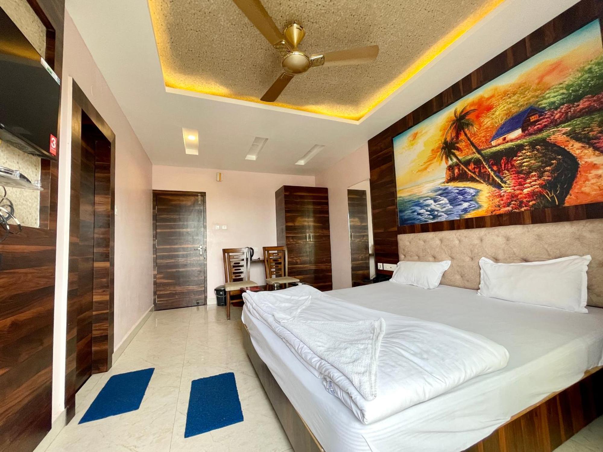 פורי Shree Ganesh Hotel מראה חיצוני תמונה